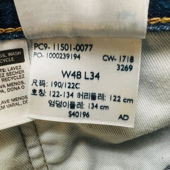 Levi’s 501 Button Fly Jeans Men's Size 48 X 34 - Picture 16 of 16